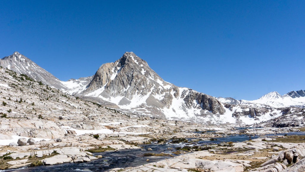 Best Pacific Crest Trail Section Hiking, According to the Experts