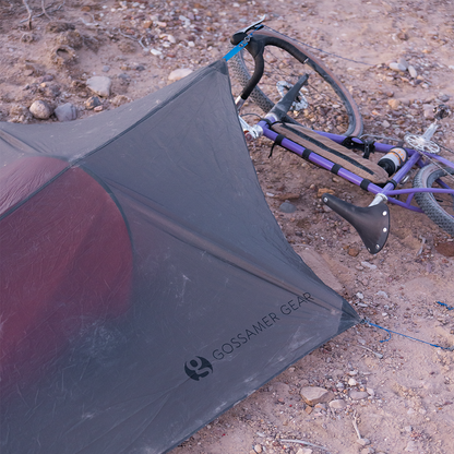 foto tarp Solo Tarp – Gossamer Gear